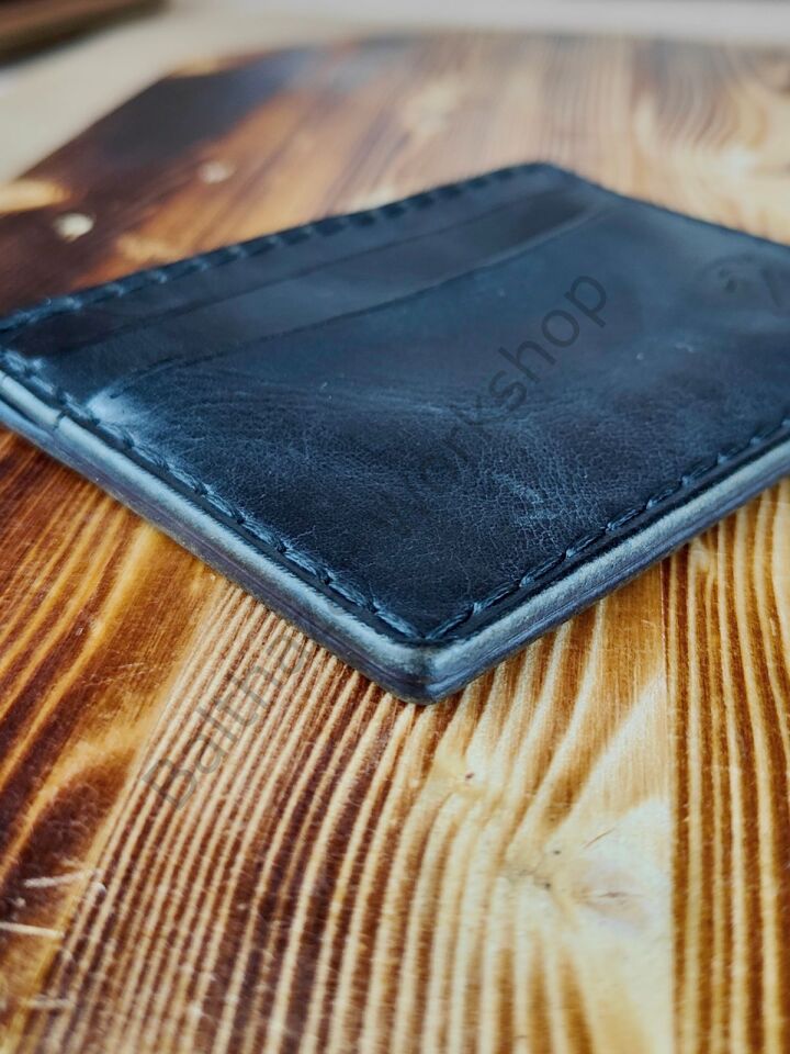 Strata - Minimal Premium Deri Kartlık